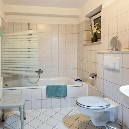 Fewo Im Lenzengarten Apartment *